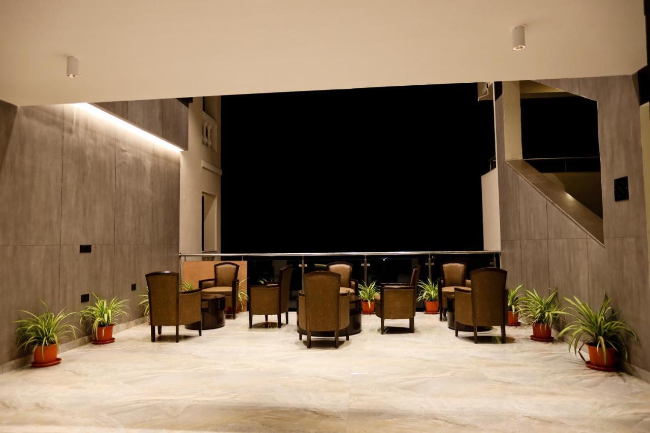 Calux Grand Baga - Formerly Amara Grand Dış mekan fotoğraf