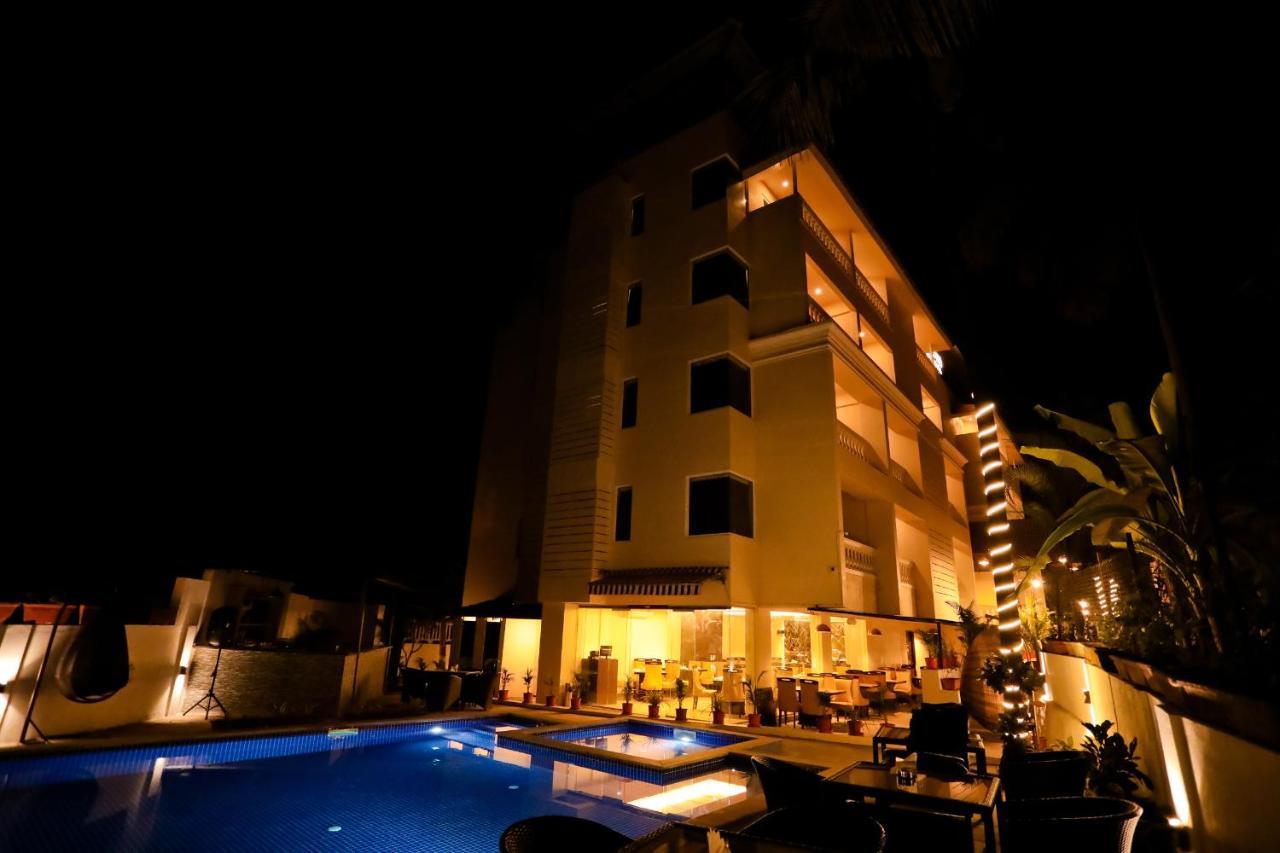 Calux Grand Baga - Formerly Amara Grand Dış mekan fotoğraf